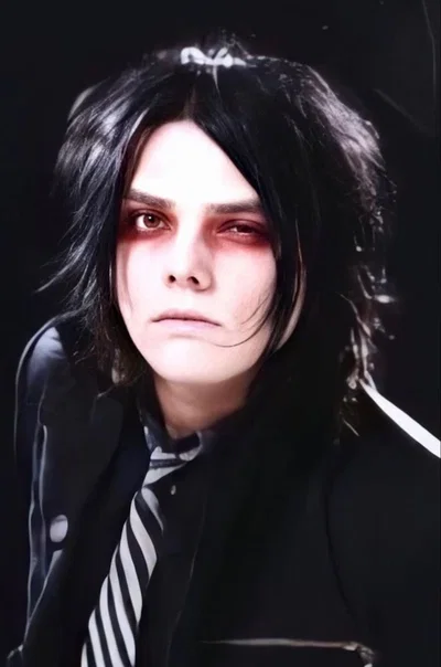 003 Gerard Way