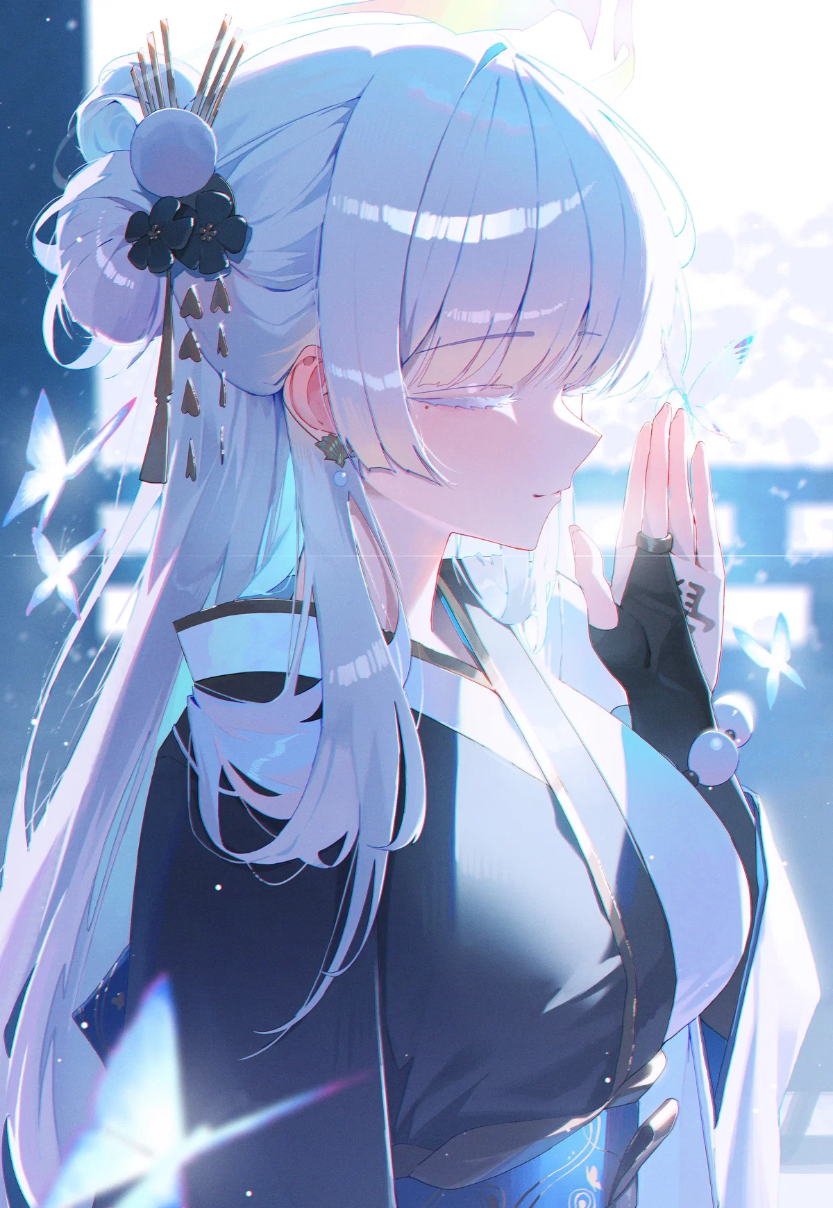 Smug Heroine | Shizuka Kochou