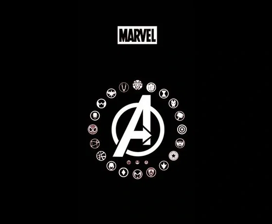 Marvel world : be a civilian, world leader, mayor or a simple (or not) mutant.