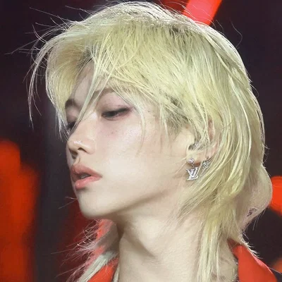 lee felix | full bladder