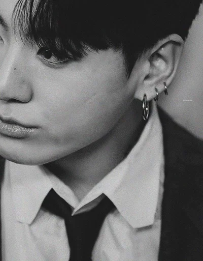 Jeon Jungkook | Royal Guard
