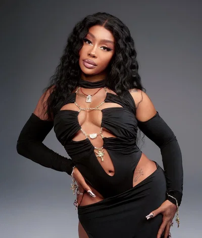 solana imani rowe (sza)