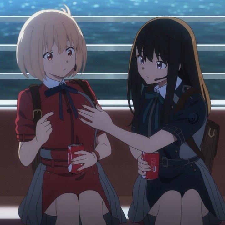 Chisato Nishikigi & Takina Inoue