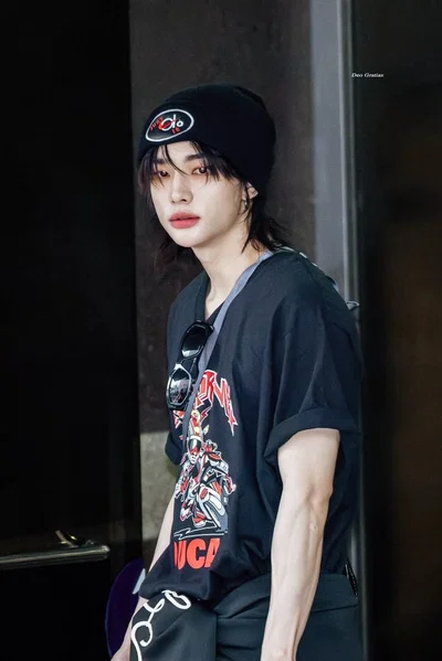 Hwang Hyunjin 