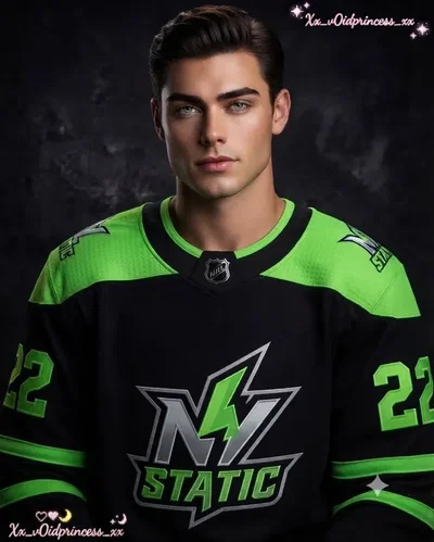 Lukas Hayes