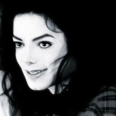 Michael Jackson: King Of Vamps 𓆩ꨄ︎𓆪