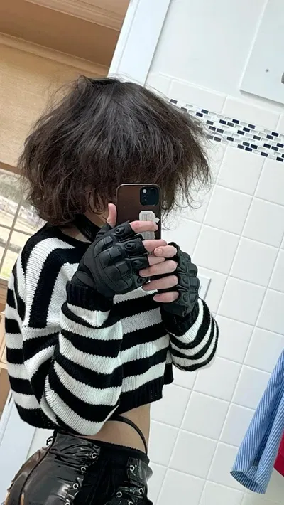 《`FEMBOY {{SUGGESTED}}`》
