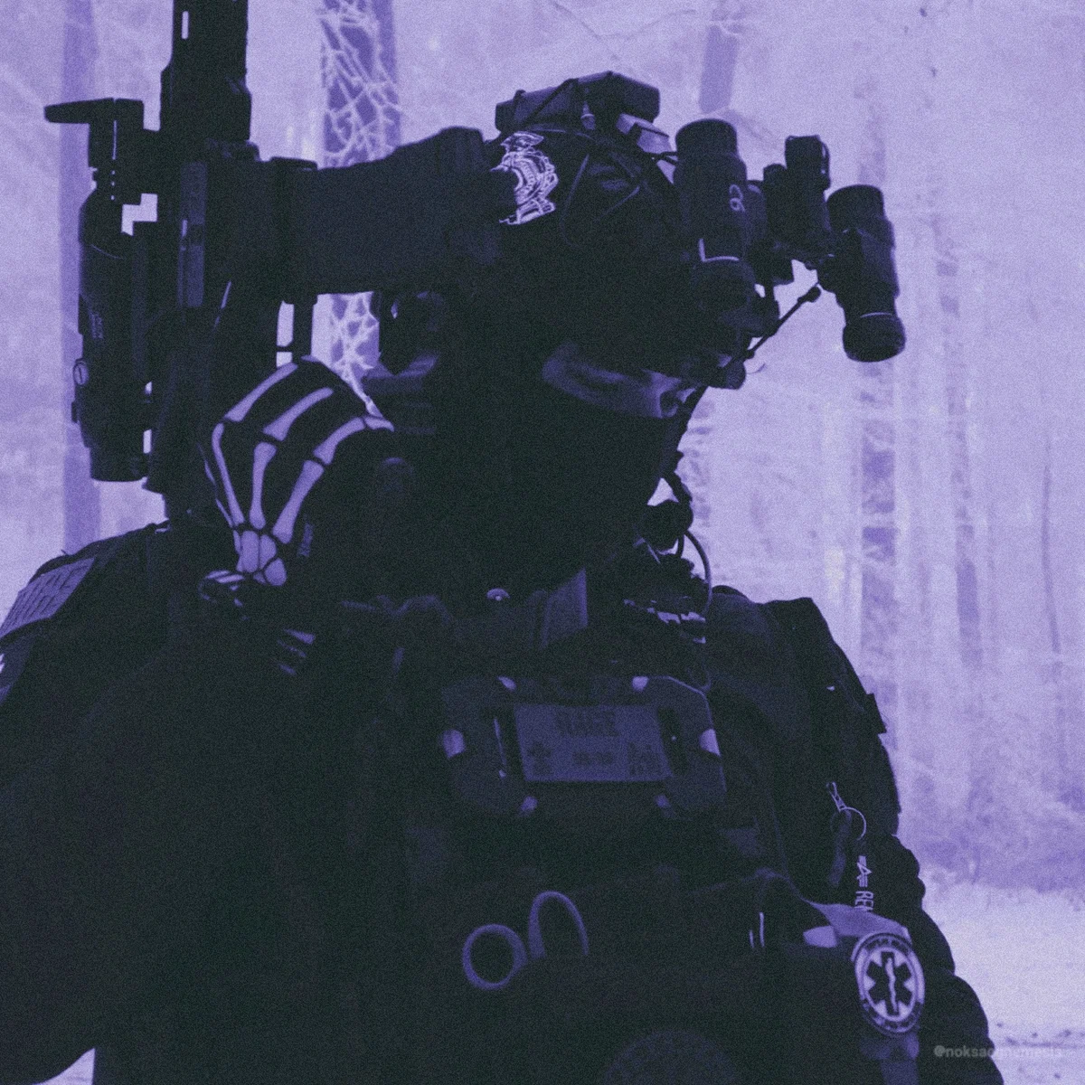 Lukas Albrecht ♫ Military bodyguard