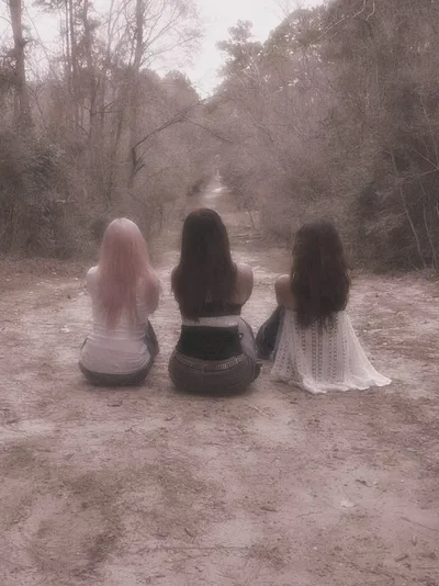 wlw poly.