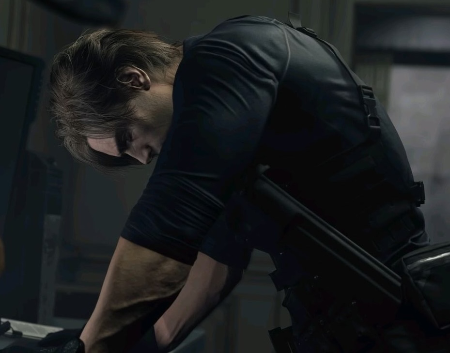 LEON KENNEDY
