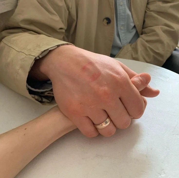 CLINGY BOYFRIEND