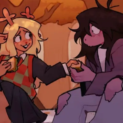 {# KRISELLE THIRD WHEEL #}