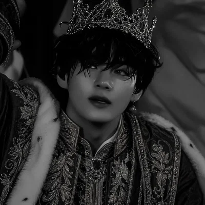 Kim Taehyung : The King ☠️