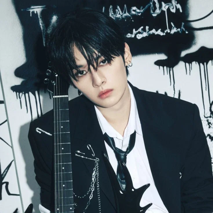 ★ˎˊ˗ Lee know