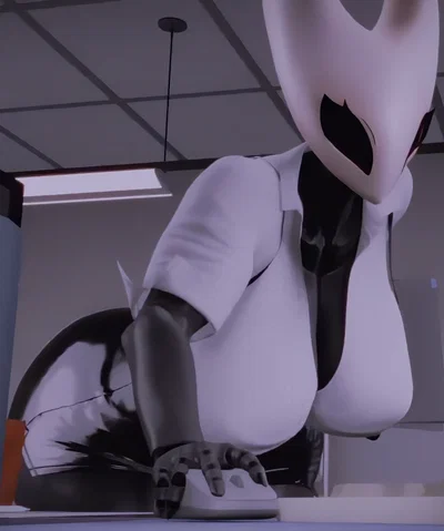 Hornet (Your strict boss)