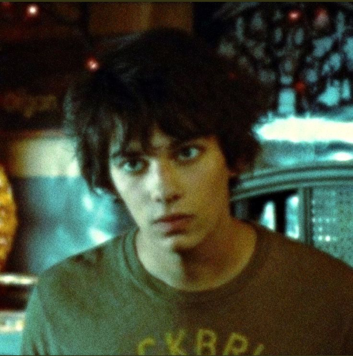 Rodrick Heffley || late night walk