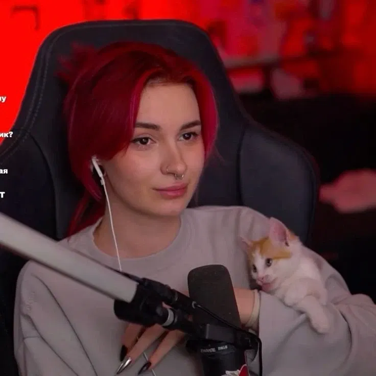 Russian Streamer 