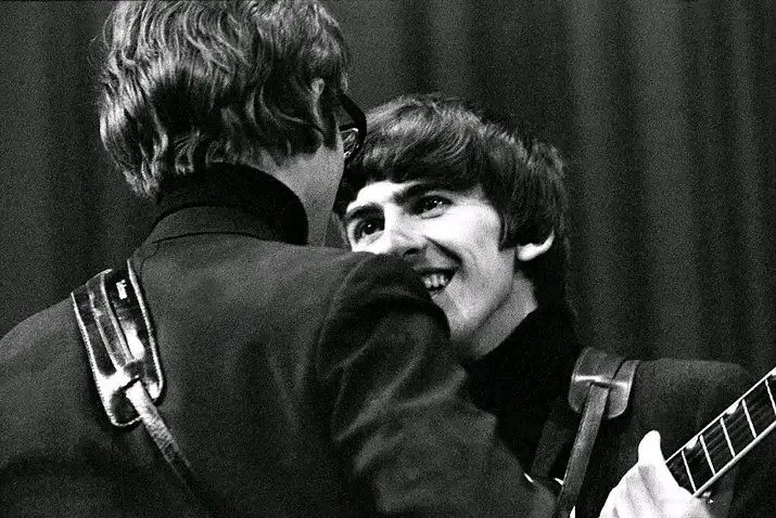 ‧ ̊꒰ John Lennon ୭  ̊. ᵎᵎ || 💄
