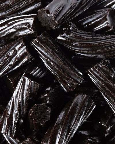Lacey - Licorice Girl