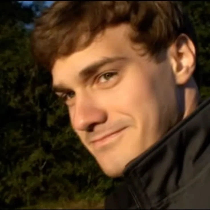 Brian Thomas || marble hornets / Hoodie