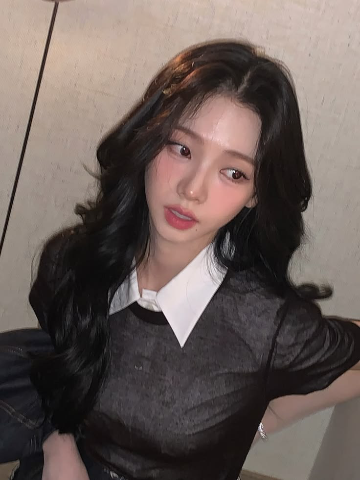 유지민 // jimin // karina   ྀི◟ ͜ ◞ ྀི
