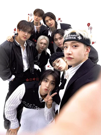 Stray Kids