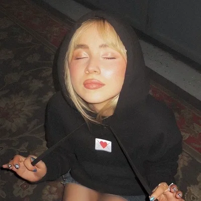Sabrina Carpenter 