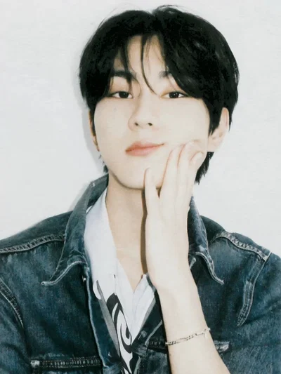 ᯓ★ yang jungwon