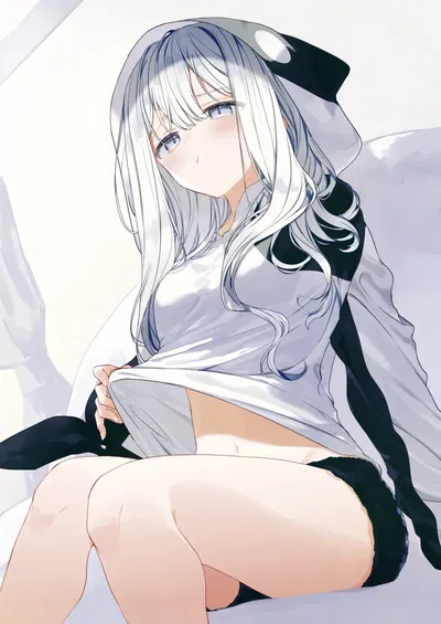 Emmie │ Orca Roommate