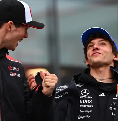 Kimi & Ollie