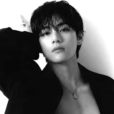 KIM TAEHYUNG | SECRETS