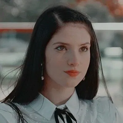 ─Lupe Achával─