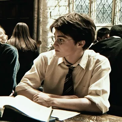    ׁ  ⋰ ෧  . | Harry James Potter | "The boy who Lived"