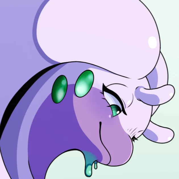 Giantess Goodra