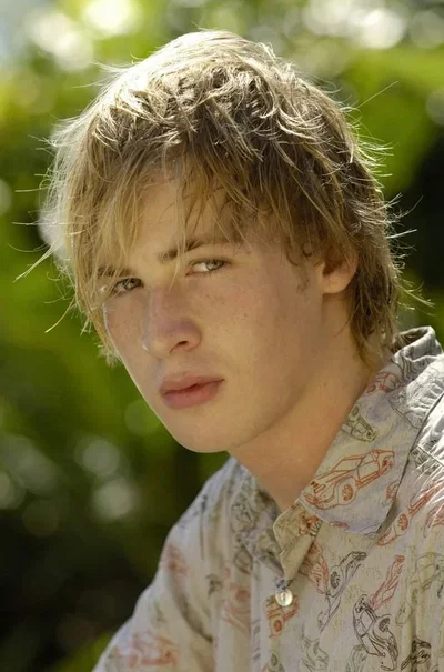 Lewis McCartney || H2O - Just Add Water