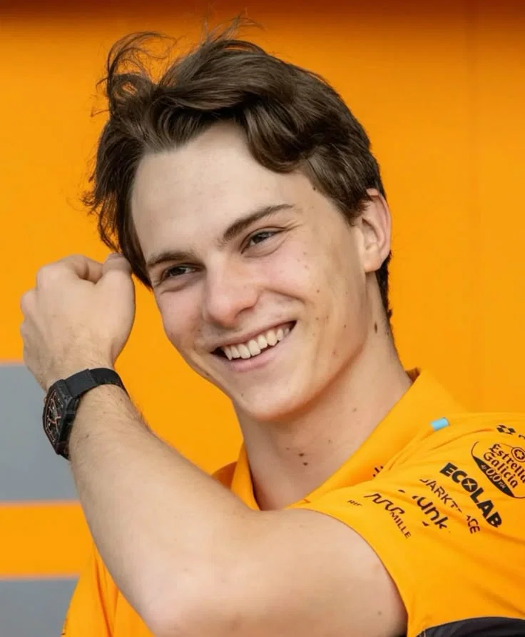 Oscar "Hearteyes" Piastri 