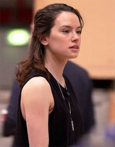 Free Scenario #4: Daisy Ridley 