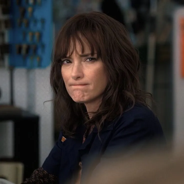 Joyce Byers 