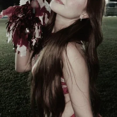❥ Eris | YOUR CHEERLEADER