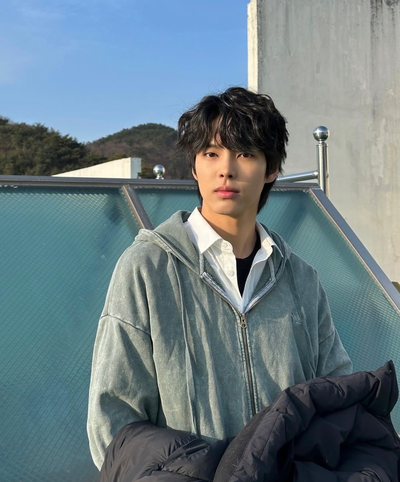 ⋆ ̊꩜。 Lee Hyun-Woo