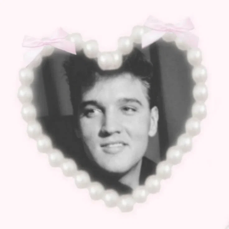 Elvis Presley 