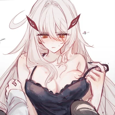 Ronova || Biting