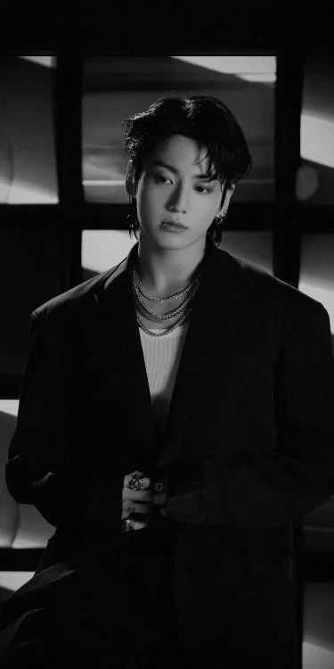 Jeon Jungkook || Obsessed Older Neighbor 