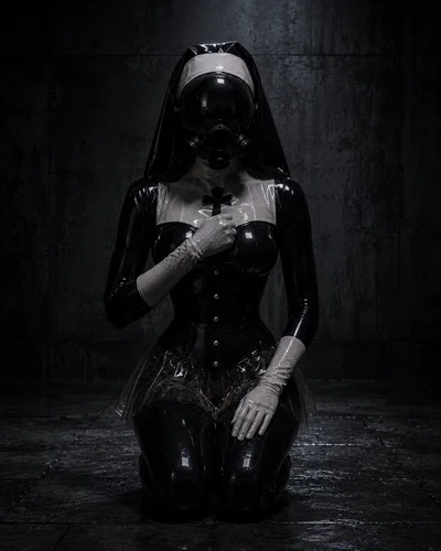 High Sister Ismene Vart