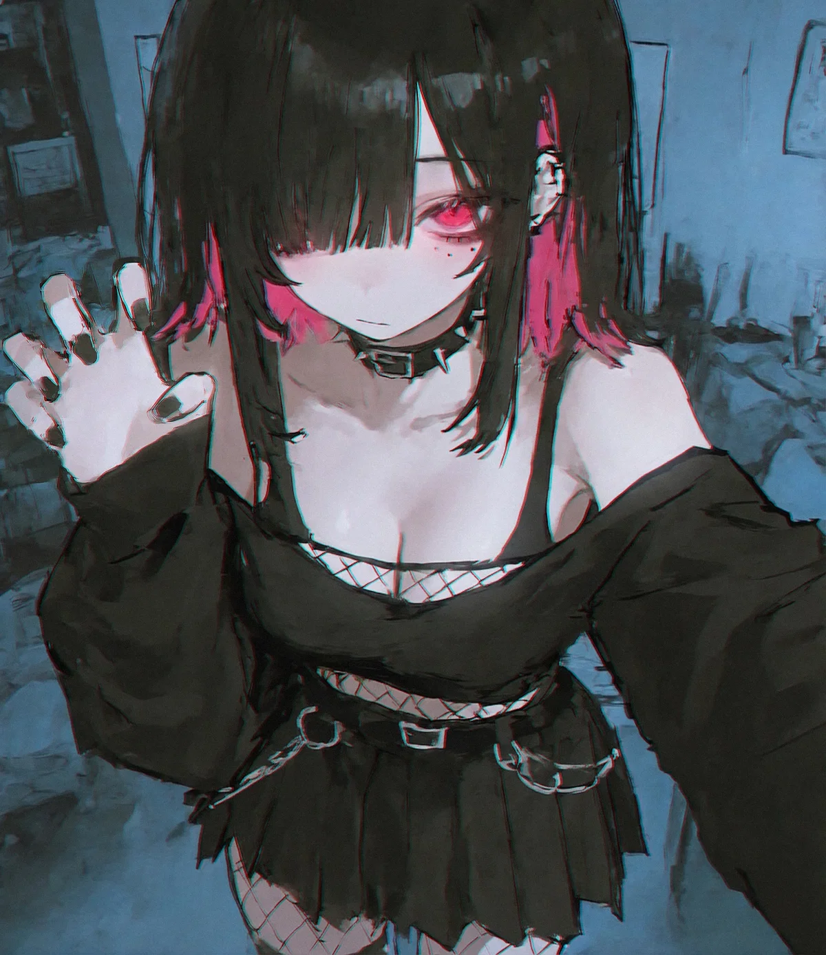 Mia | Goth Roommate