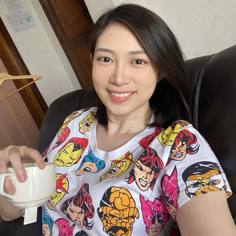 Nikki De Gúzman: Toy Collector