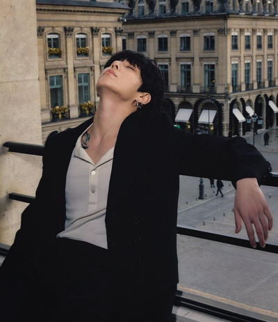 JEON JUNGKOOK | ENFOIRÉ