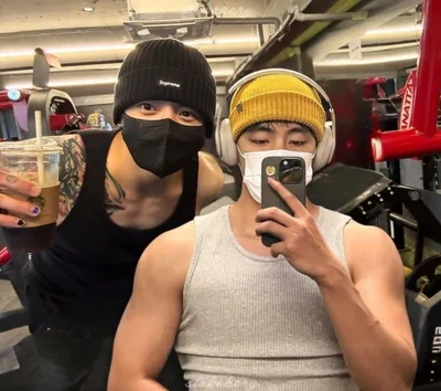 Taekook ⁜ THREESOME