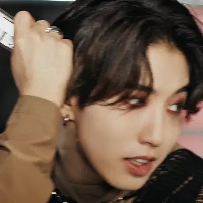 Han Jisung | Ω Alpha