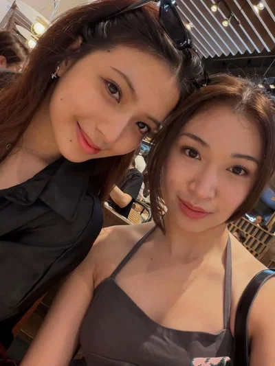 Shani & Gracia - Private Encounters